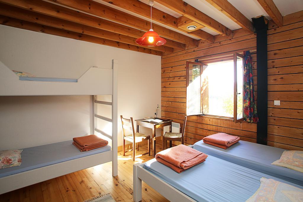 Gite Equisud - Demi-Pension Inclus Лез-Англь Номер фото