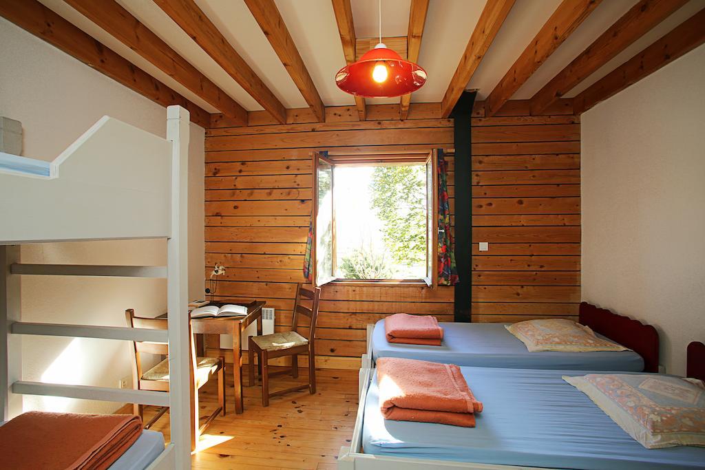 Gite Equisud - Demi-Pension Inclus Лез-Англь Номер фото